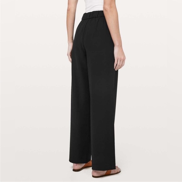 Lululemon Black Noir High Rise Tie Waist Wide Leg Pants Pant, Size 6 - Picture 2 of 10